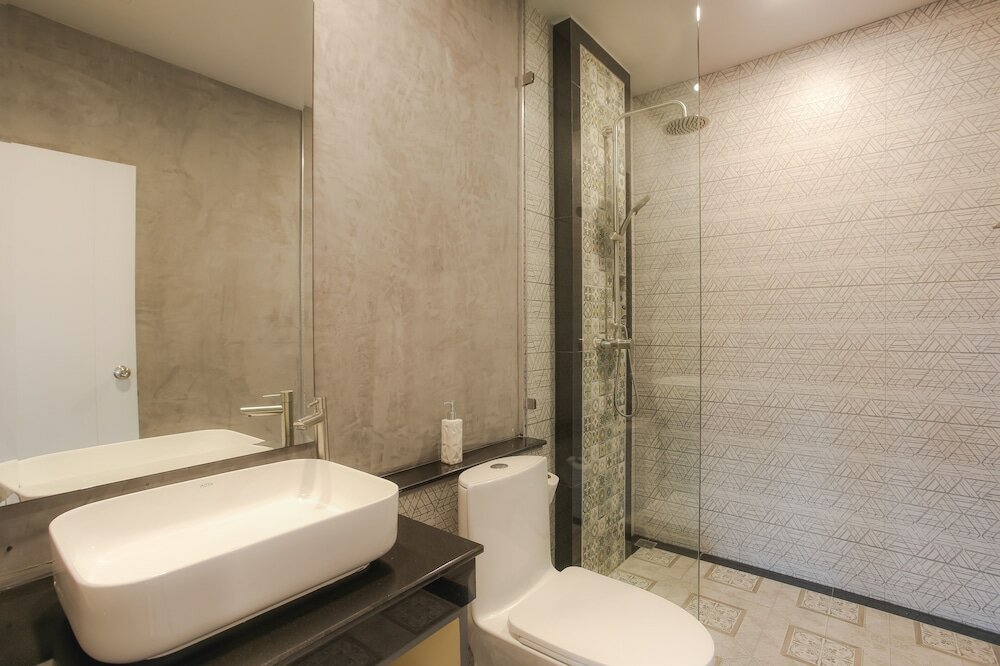 Фото The Mantra Hotel