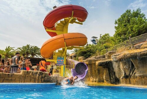 Внешний вид отеля AluaSoul Costa Málaga в Торремолиносе, фото 4