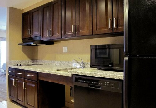 Гостиница Homewood Suites by Hilton Coralville - Iowa River Landing, IA в Коралвилле