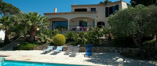 Гостиница La Villa Sanary-Sur-Mer в Санари-сюре-Мер