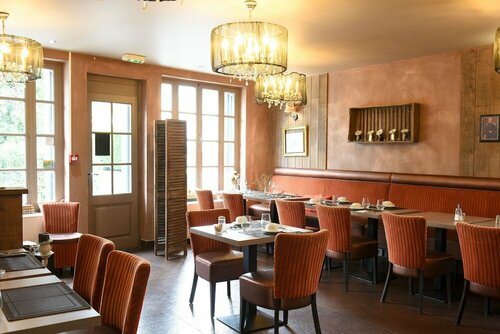 Гостиница Auberge la Renaissance в Санлях