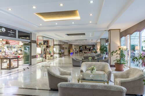 Гостиница L'etoile Beach Hotel в Ичмелере
