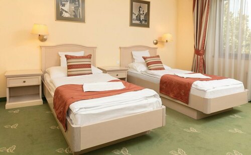 Гостиница Hotel Kalvaria в Дьёре