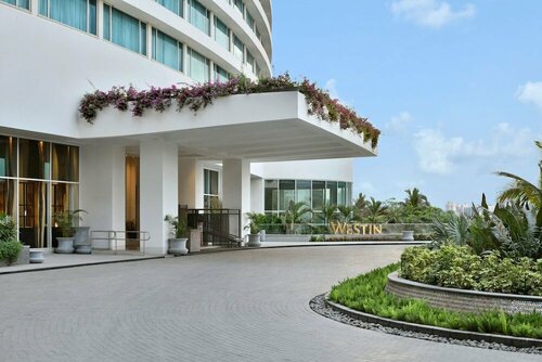 Гостиница The Westin Mumbai Powai Lake в Мумбаи