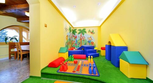 Гостиница Hotel Lesana в Краловеградецком крае