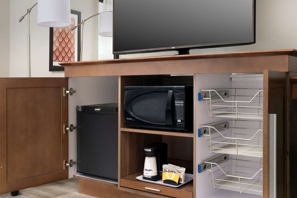 Фото Hampton Inn & Suites San Antonio Lackland Afb SeaWorld