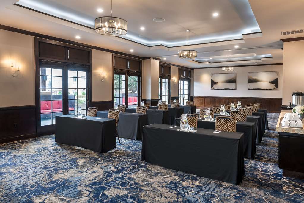 Фото Juniper Cupertino, Curio Collection by Hilton