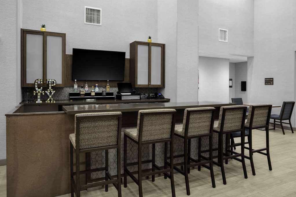Фото Hampton Inn & Suites Cedar Park North Austin