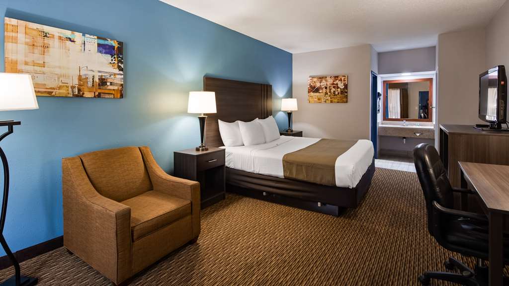 Фото Best Western Emporia