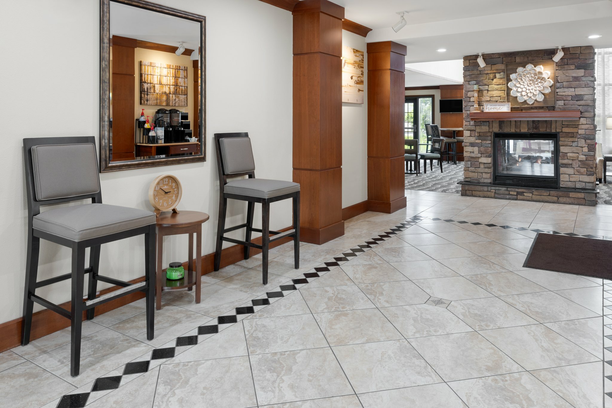 Фото Staybridge Suites Harrisburg, an Ihg Hotel