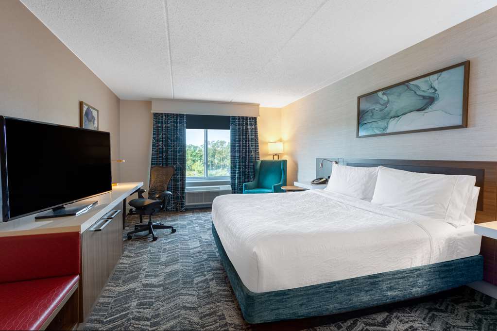 Фото Hilton Garden Inn Islip/MacArthur Airport