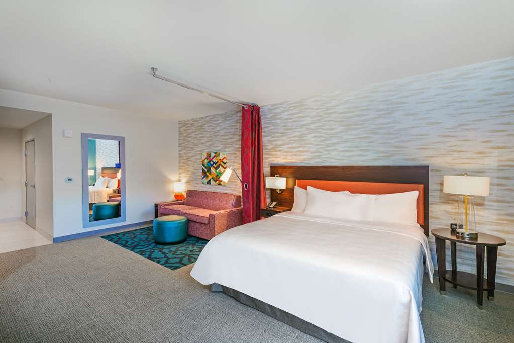 Фото Home2 Suites by Hilton Midland East