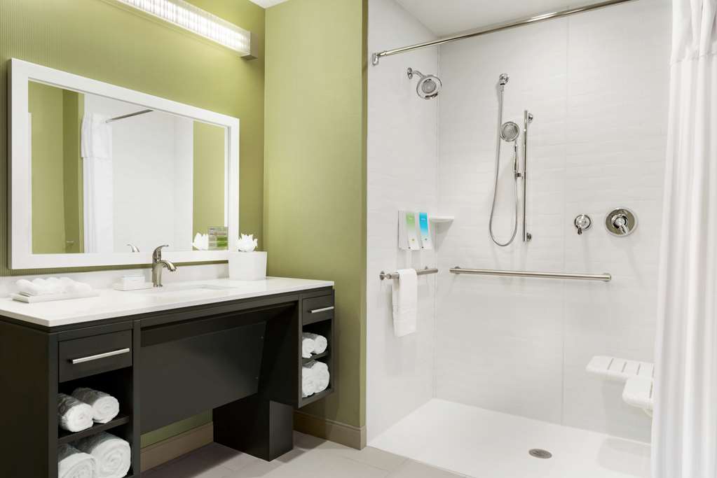 Фото Home2 Suites by Hilton Menomonee Falls Milwaukee