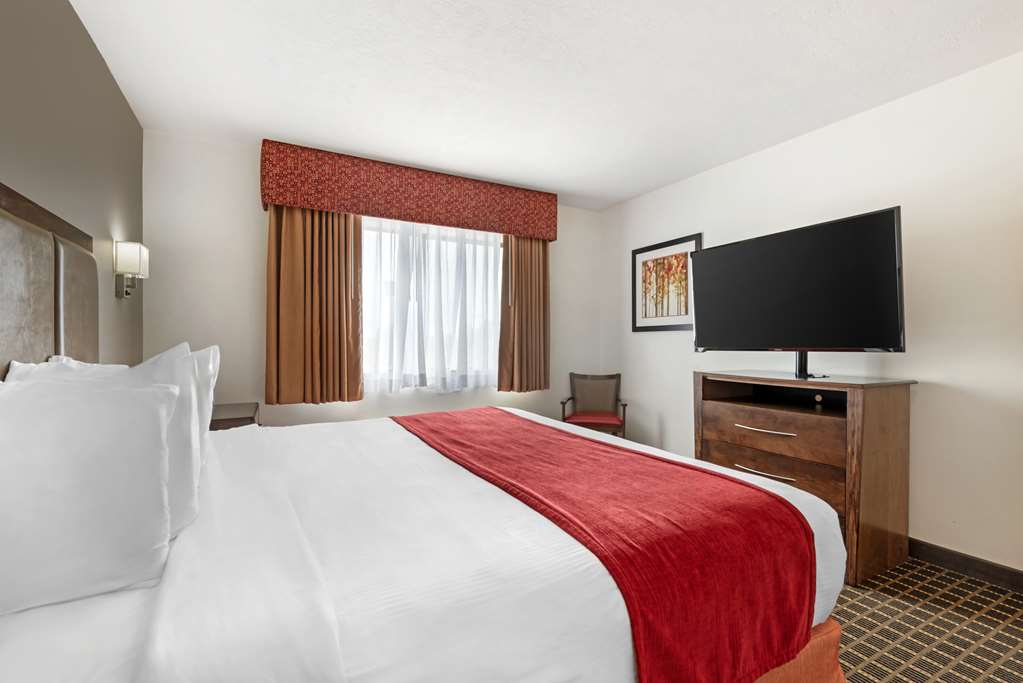 Фото Best Western Plus Eagleridge Inn & Suites