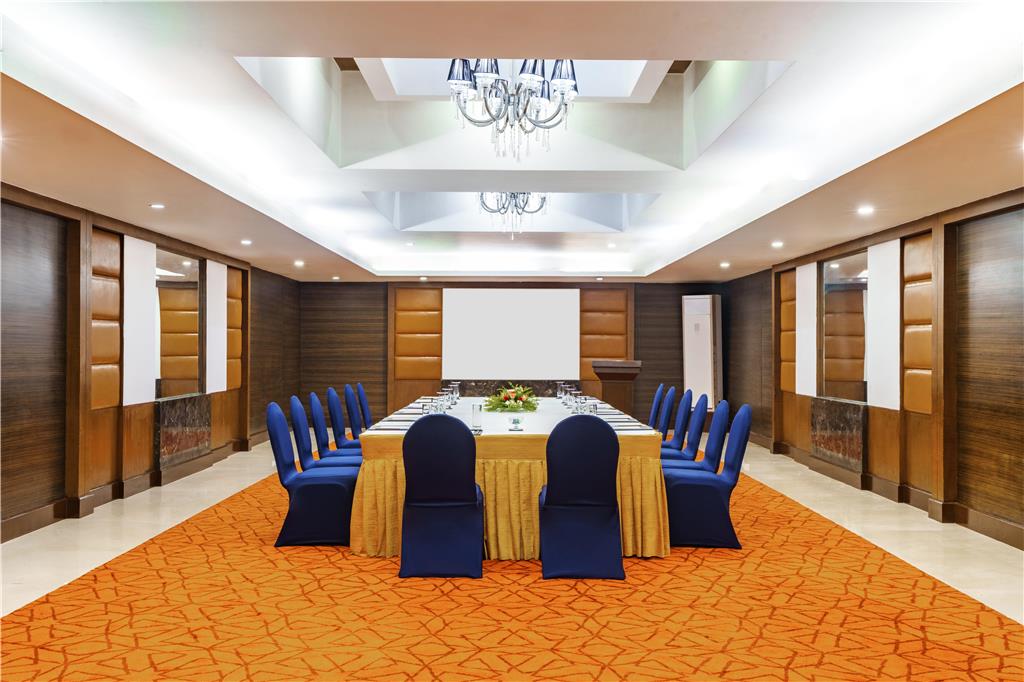 Фото Radisson Hotel Varanasi