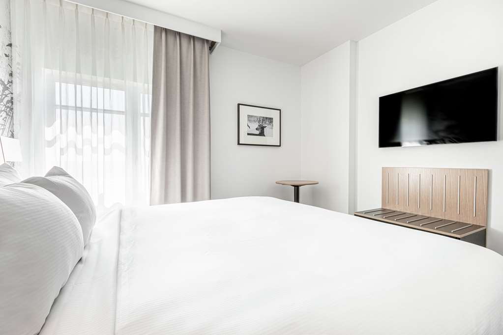 Фото DoubleTree by Hilton Quebec Resort