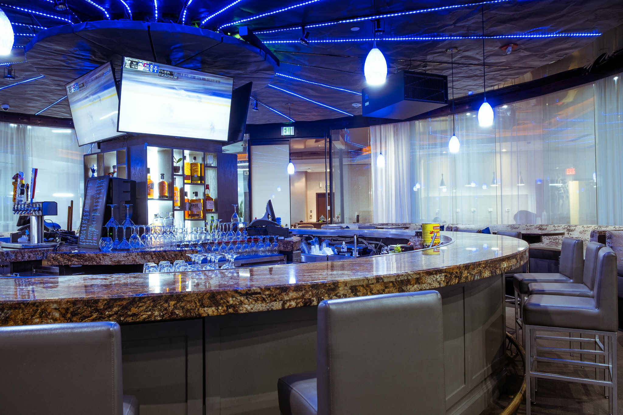 Фото Crowne Plaza Dallas Downtown