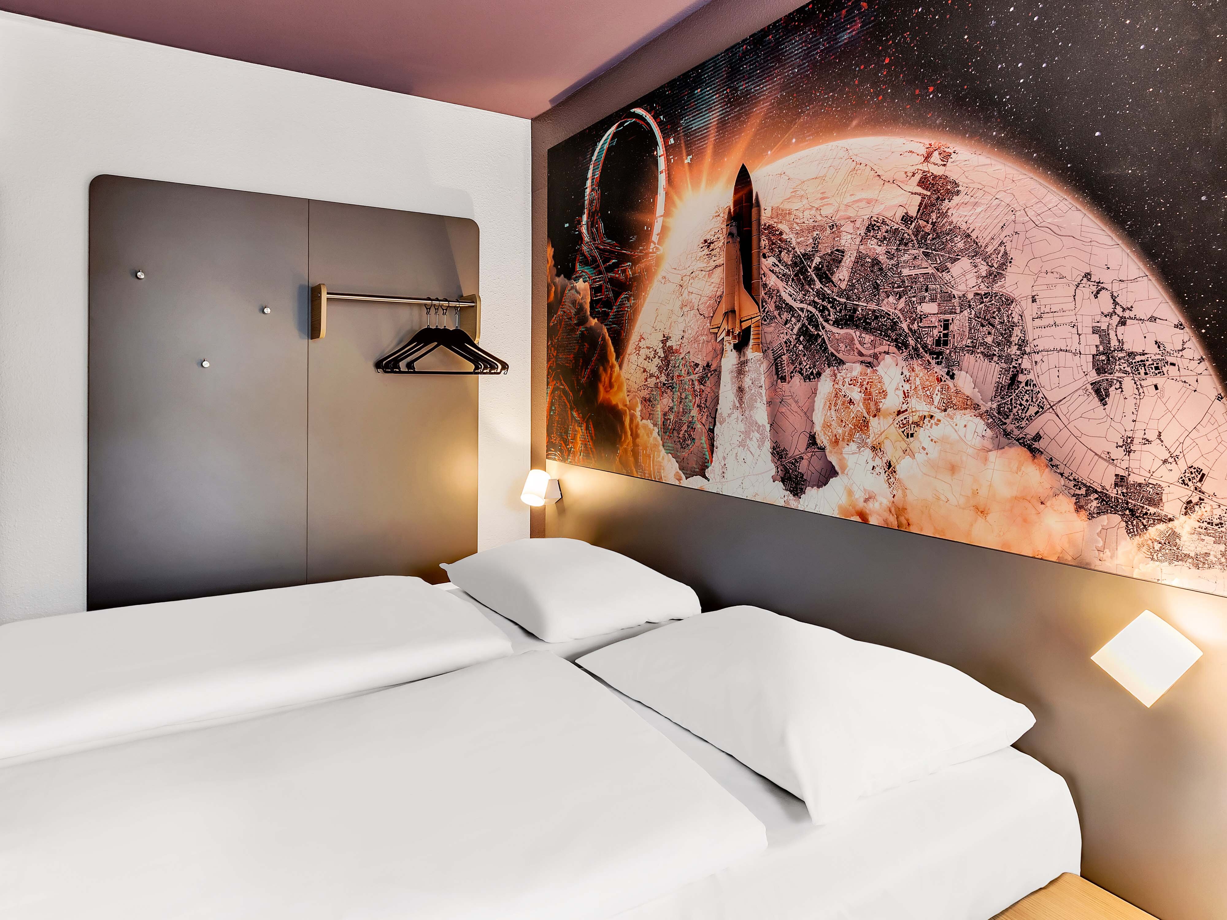 Фото B&b Hotel Bremen-Altstadt