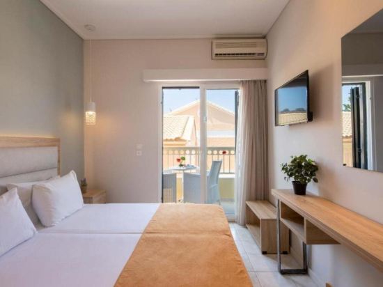 Фото Hotel Rossis