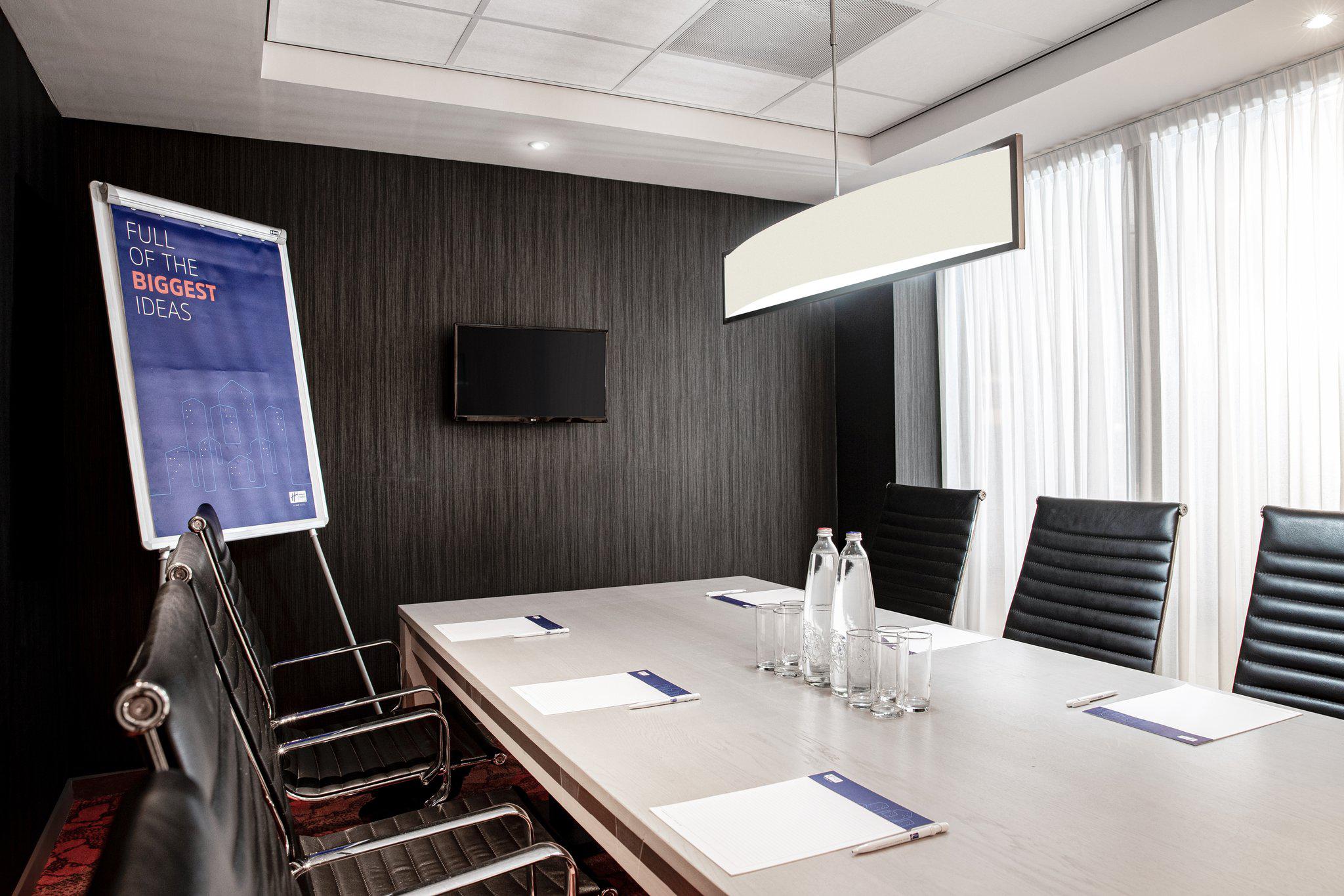 Фото Holiday Inn Express The Hague - Parliament, an Ihg Hotel