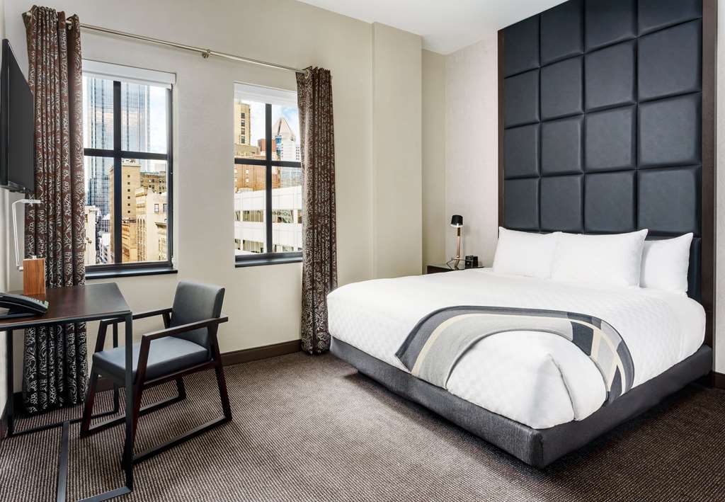 Фото Joinery Hotel Pittsburgh, Curio Collection by Hilton