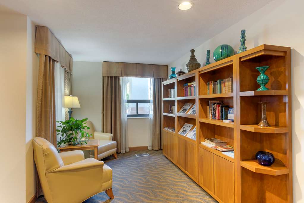 Фото Best Western Davison Inn