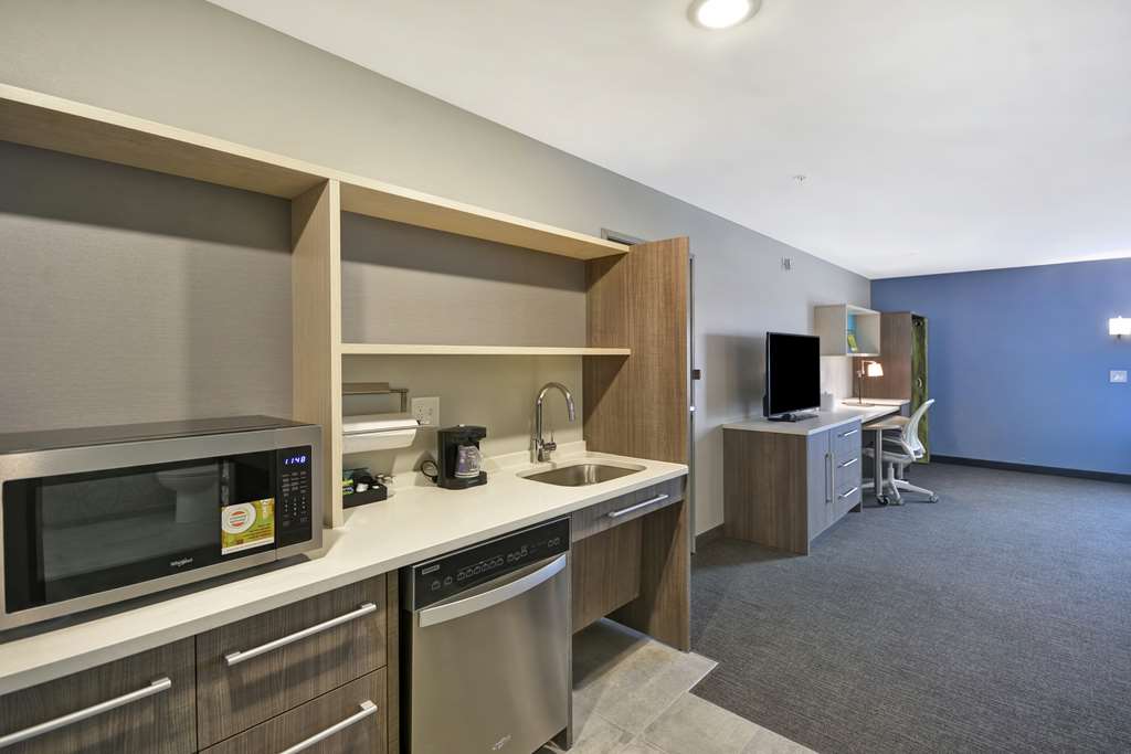 Фото Home2 Suites by Hilton Grand Rapids North