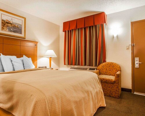 Гостиница Rodeway Inn Point Pleasant Beach