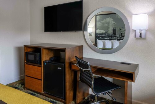 Гостиница Super 8 by Wyndham Williamsburg/Historic Area в Уильямсбурге