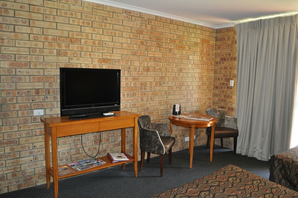 Фото Sundowner Hotel Motel