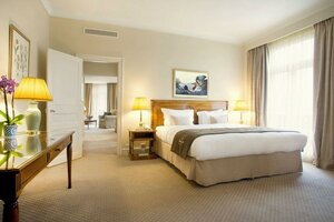 Гостиница Le Plaza