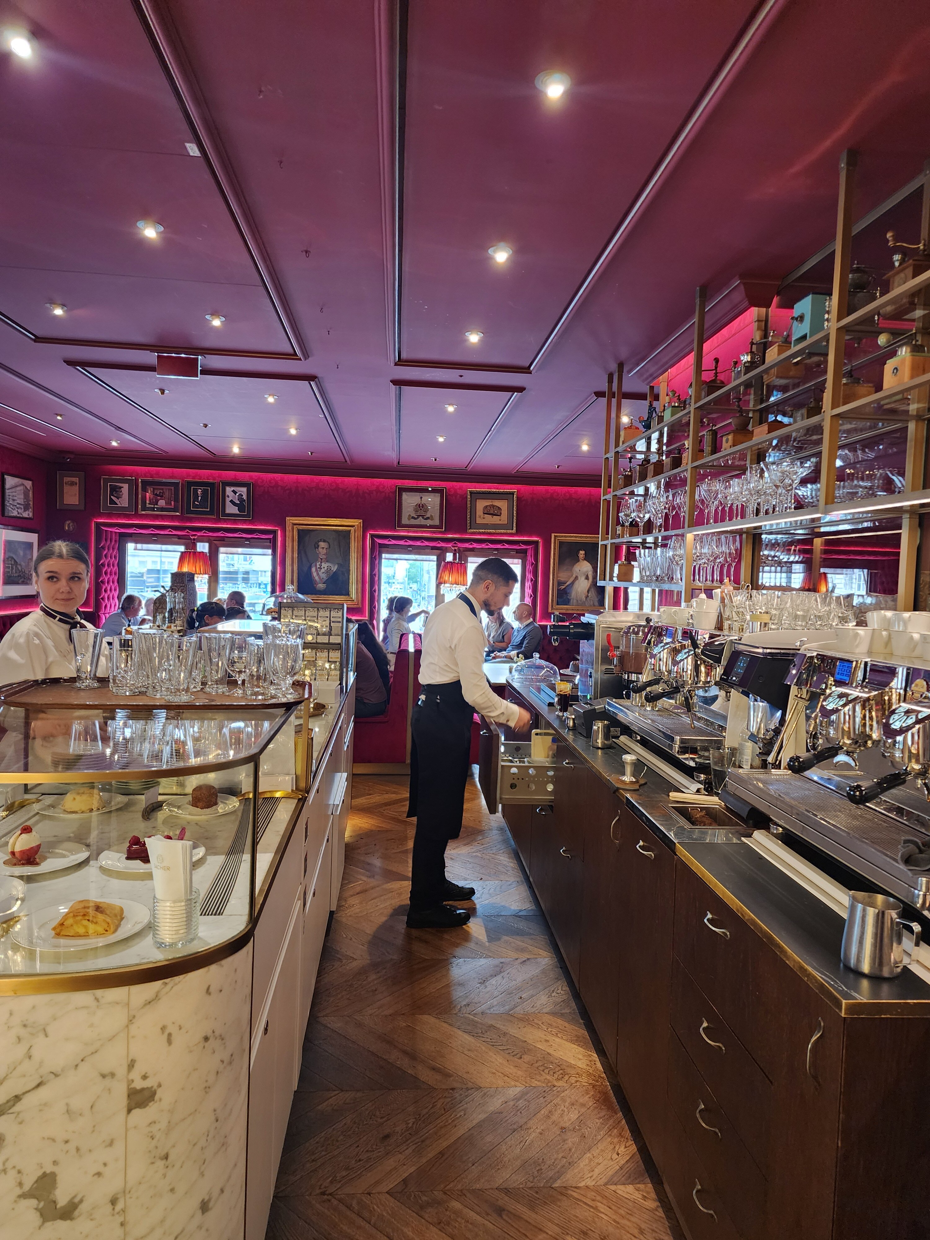 Фото Hotel Sacher Vienna