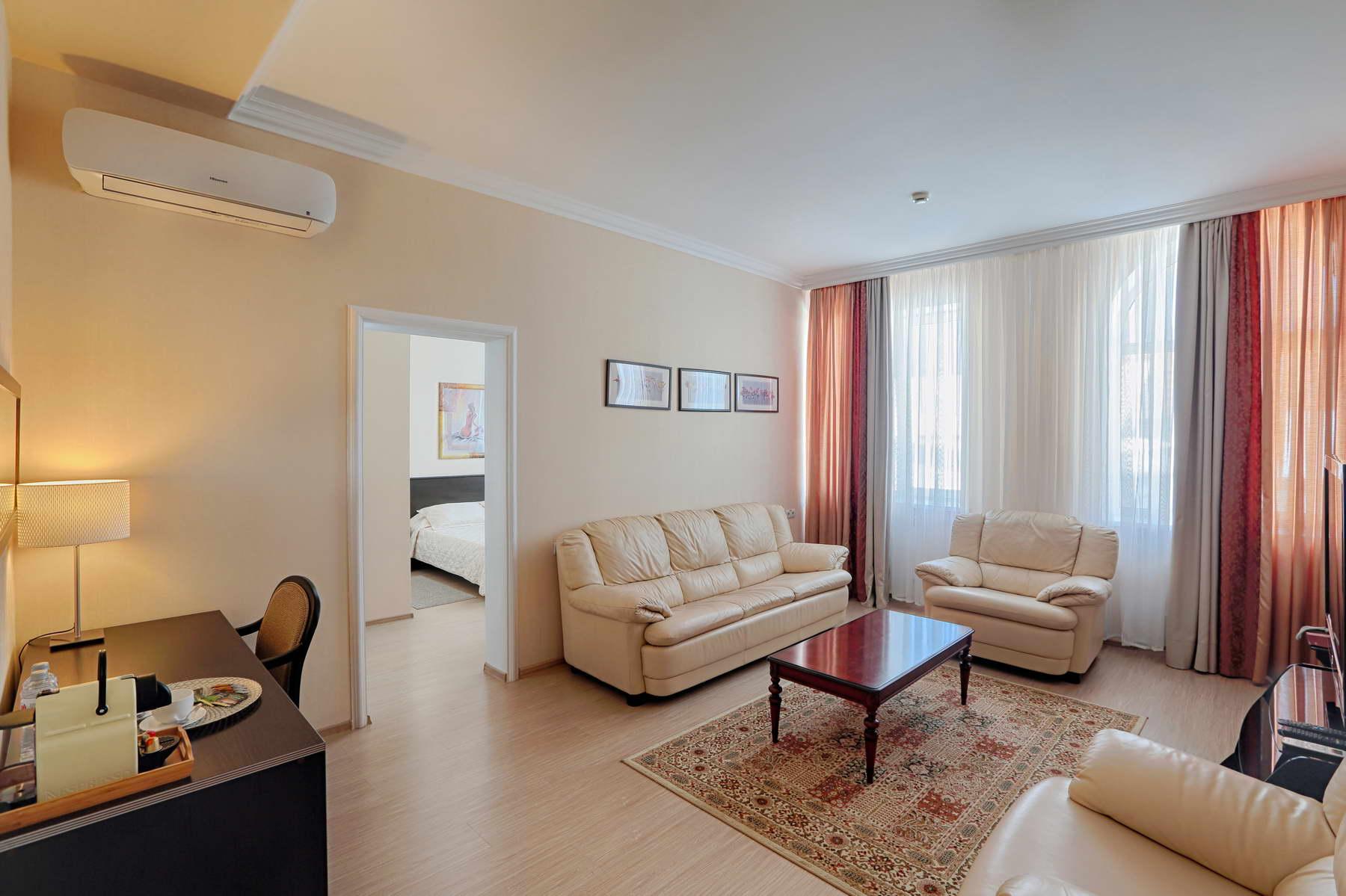 Фото Мезонин