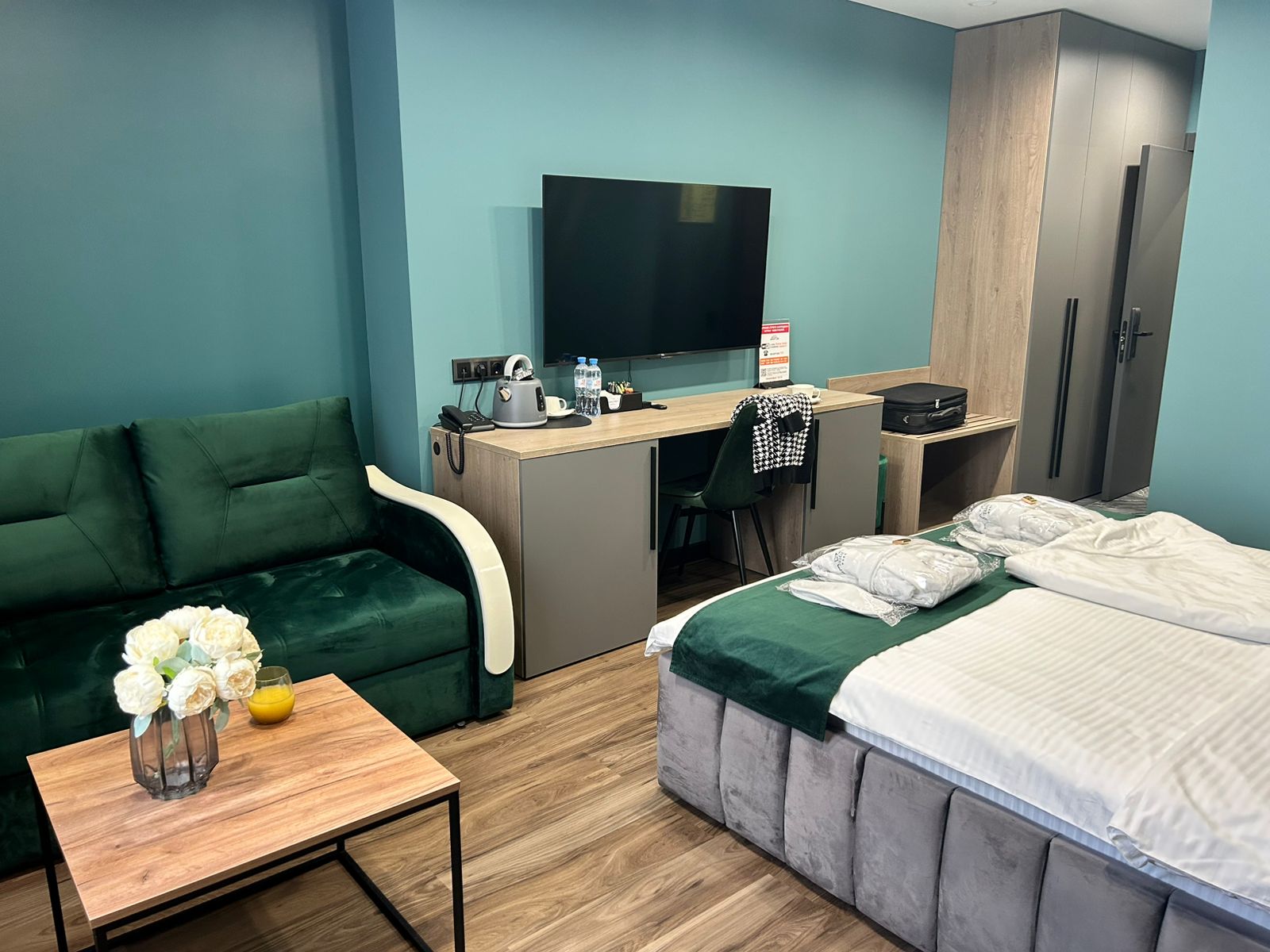 Фото Royal Status