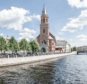 Бывшая Немецкая реформатская церковь (Bol'shaya Morskaya Street, 58), landmark, attraction