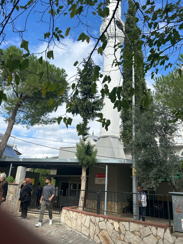Mosque 29 Ekim Neighborhood Mosque, Izmir, photo