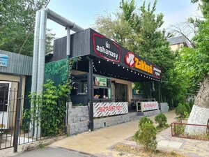 Zakkeri (Dýlatı kóshesi, 11), cafe