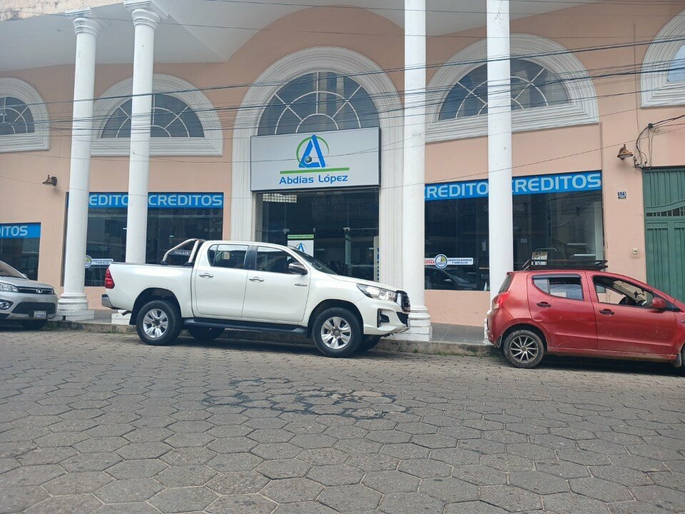 Convenience store Abdias Lopez, Santa Cruz de la Sierra, photo
