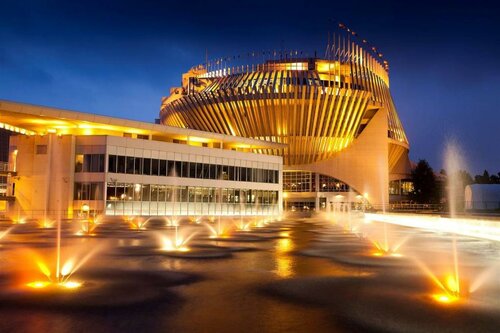 Гостиница Quality Hotel & Suites Montreal East в Анжу
