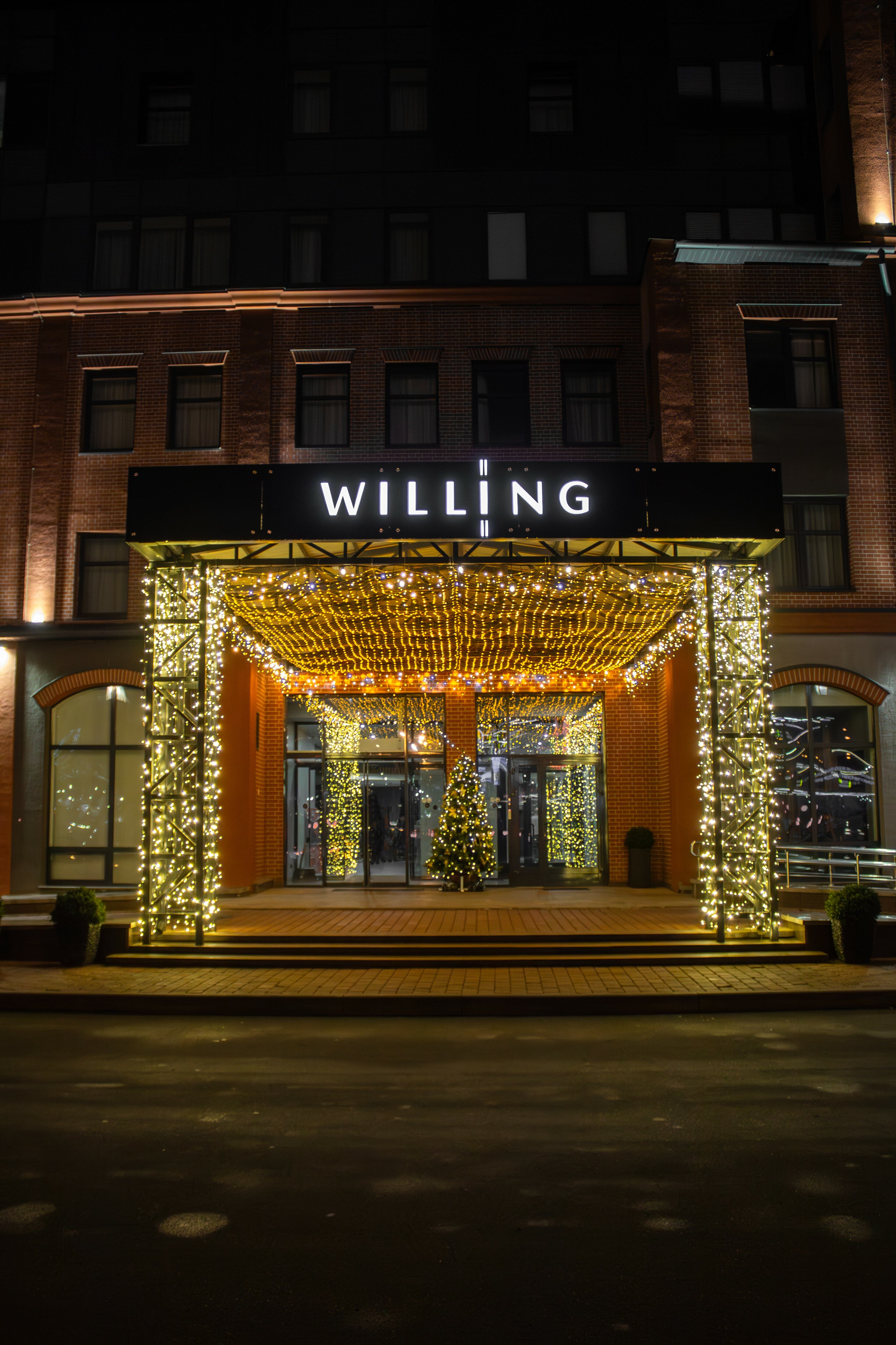 Фото отеля 2