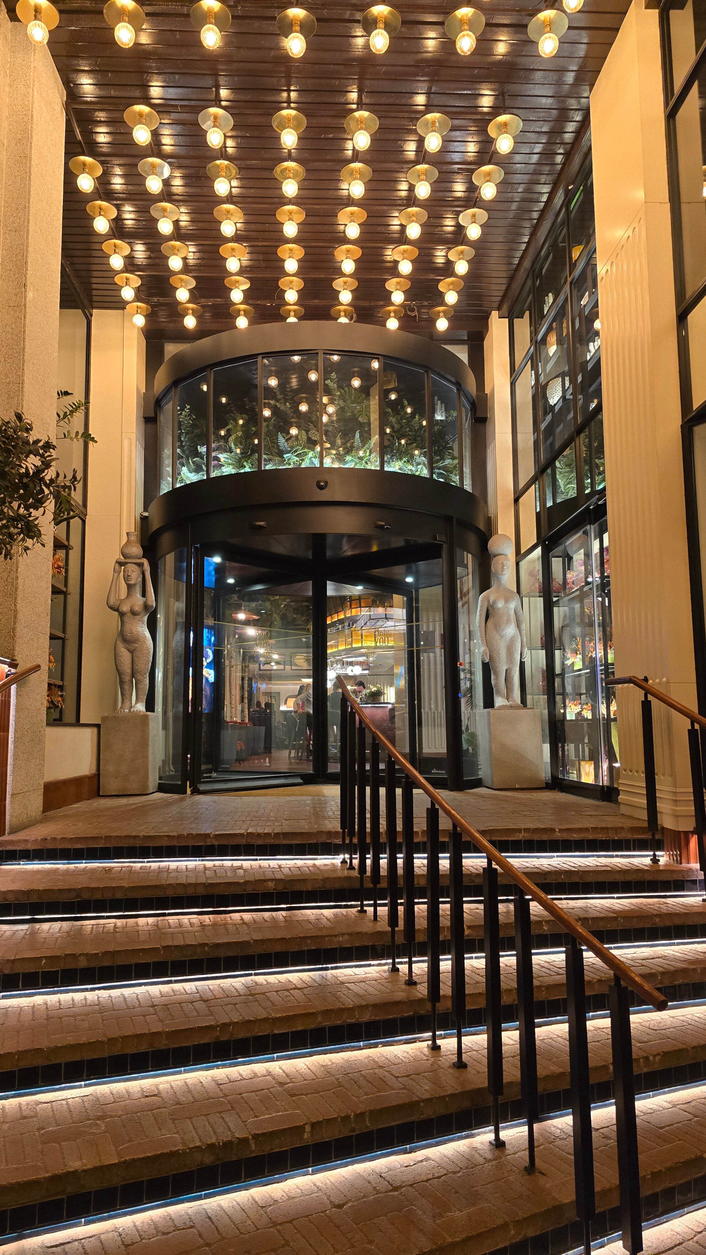 Фото Only You Hotel Valencia