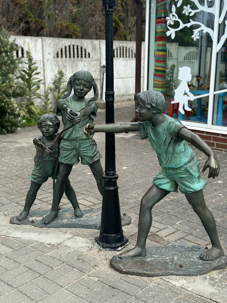 Decorative object, honor board Border post, Zelenogradsk, photo