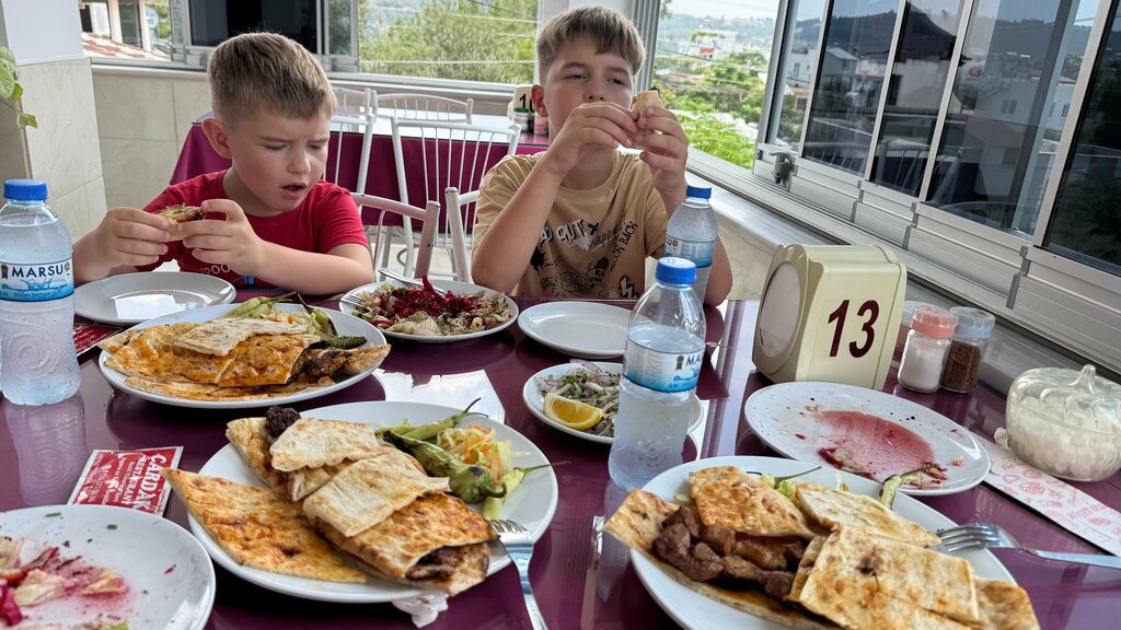 Restaurant Kebab World MustafAli, Kadirli, photo
