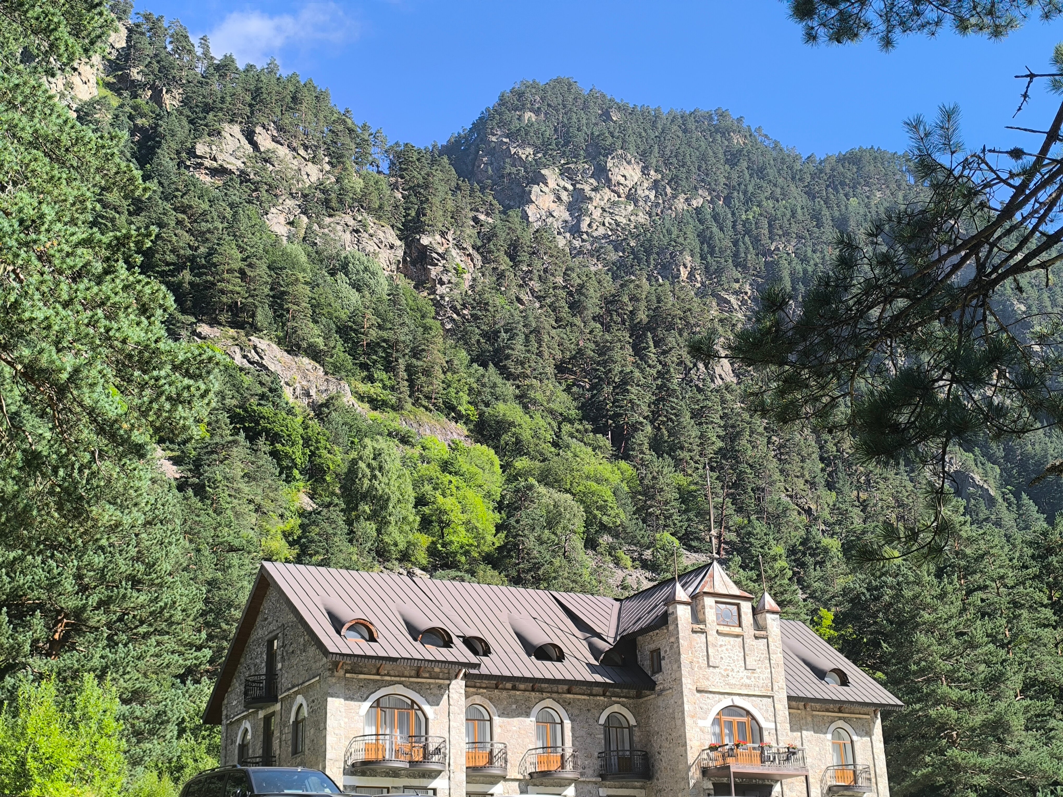 Фото Бутик-отель Осетия