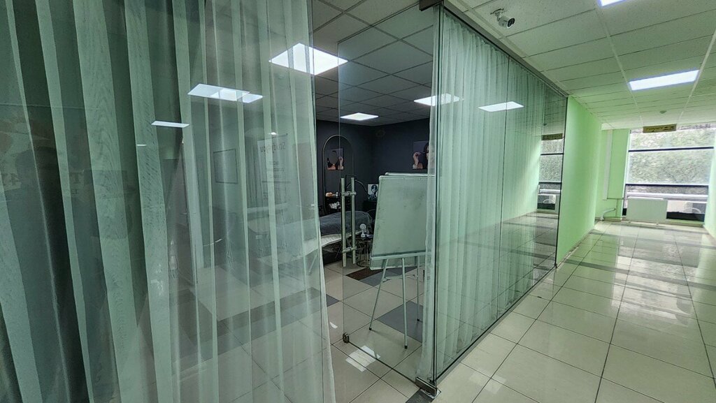 Eyebrow and eyelash salon Gold Lash, Almaty, photo