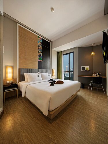 Гостиница MaxOneHotels.com at Platinum Hayam Wuruk Jakarta в Джакарте