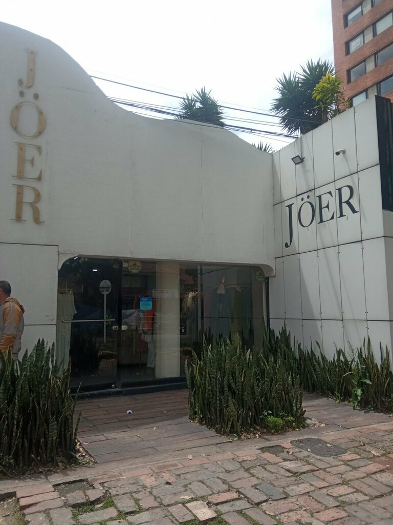 Outerwear shop Jöer, Bogota, photo