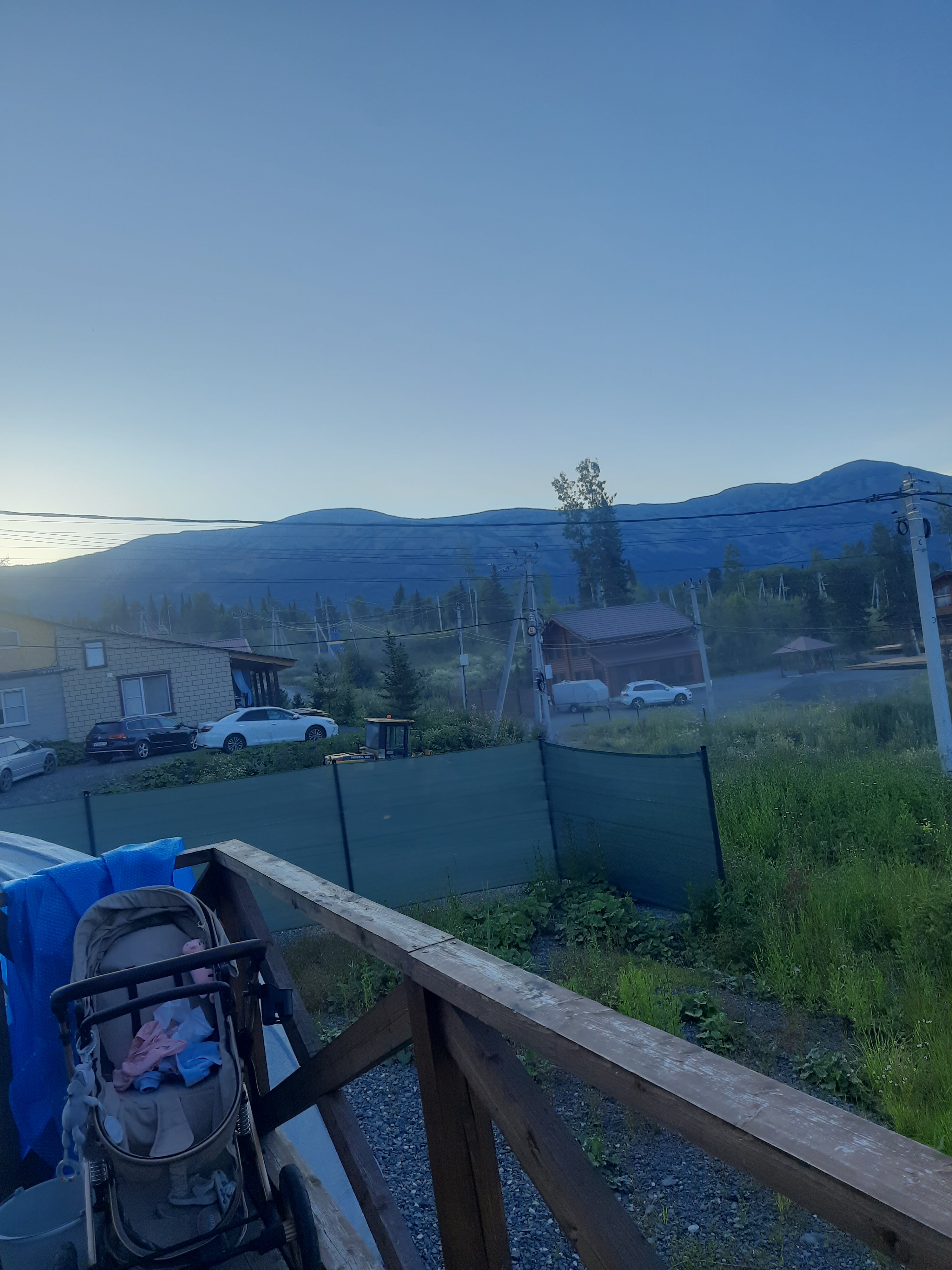 Фото Аура Гор