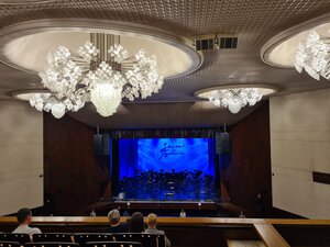 «Иркутский областной музыкальный театр имени Н. М. Загурского» фото 1