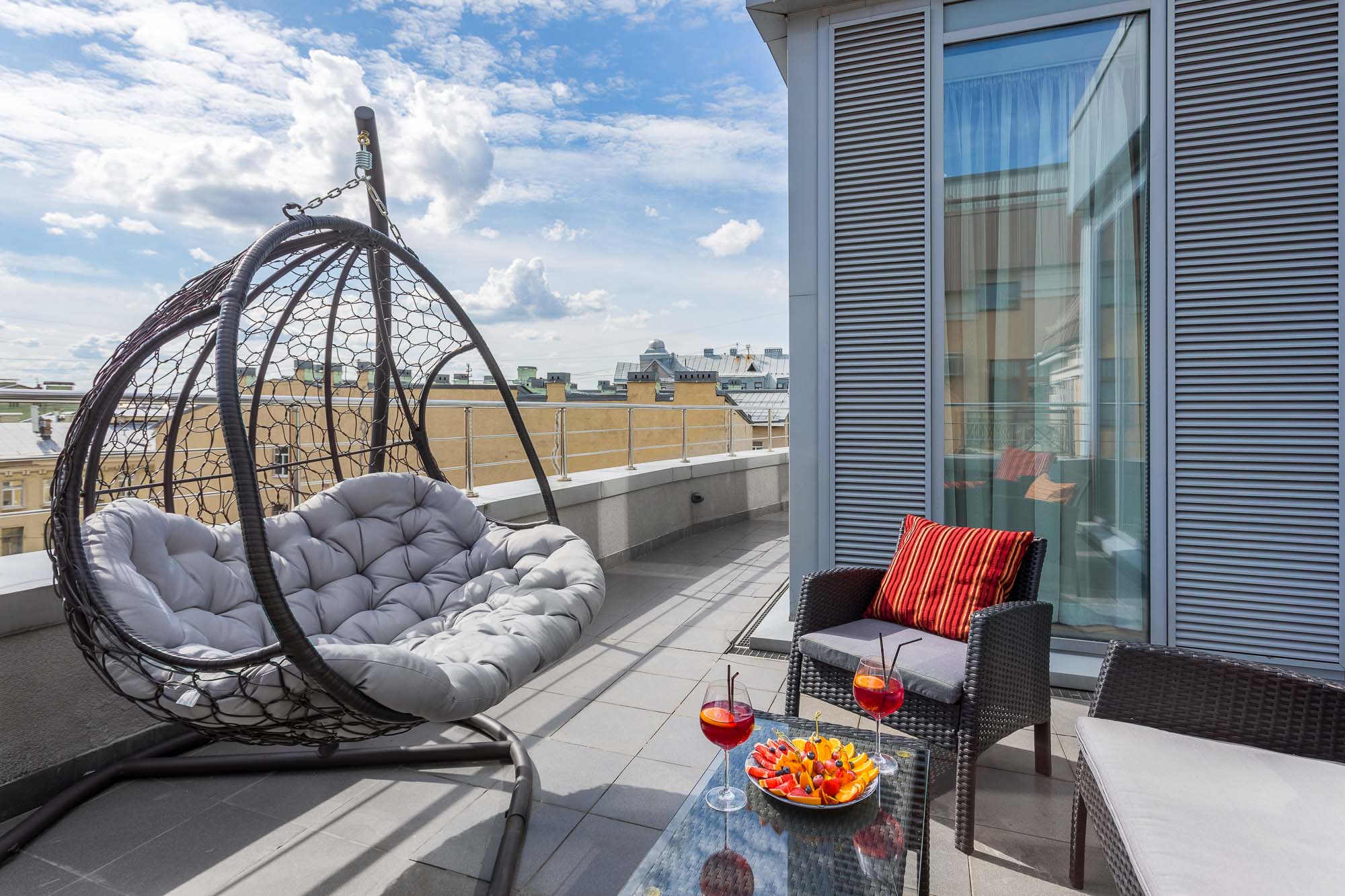 Фото Harbor Club  Hotel